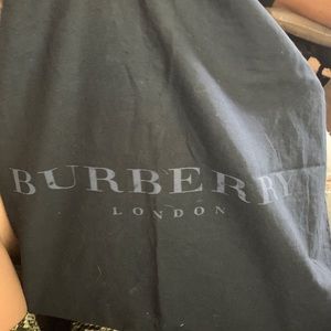 Burberry purse